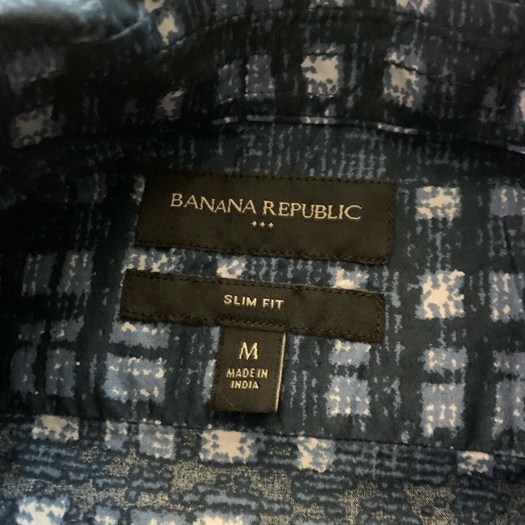 Banana Republic- Men's Short Sleeve Button-Down: - Picture 3 of 4